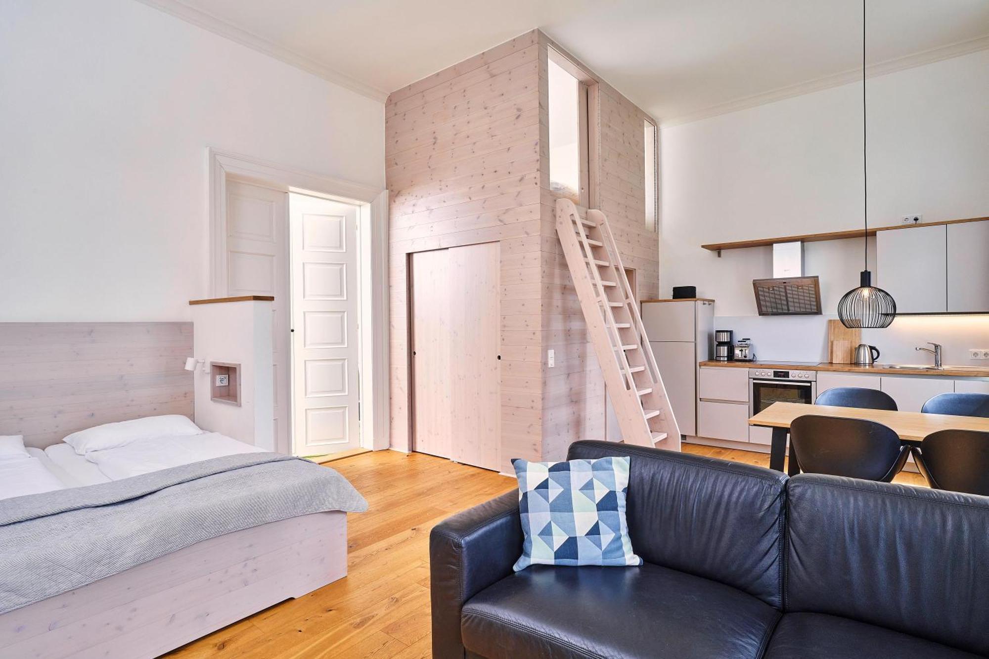 Ferienwohnungen Herrenhaus Gut Oestergaard Steinberg  ภายนอก รูปภาพ